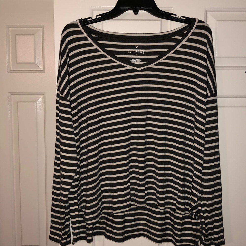 American Eagle T-shirt